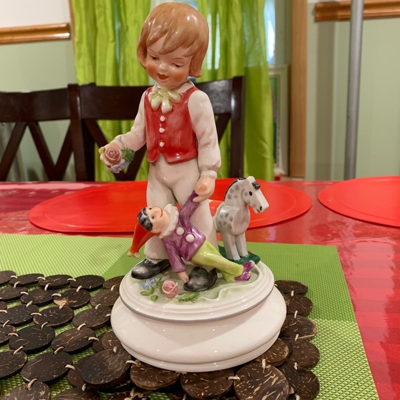 Goebel Other - Goebel  Lore  1978  Limited Edition Birthday Boy